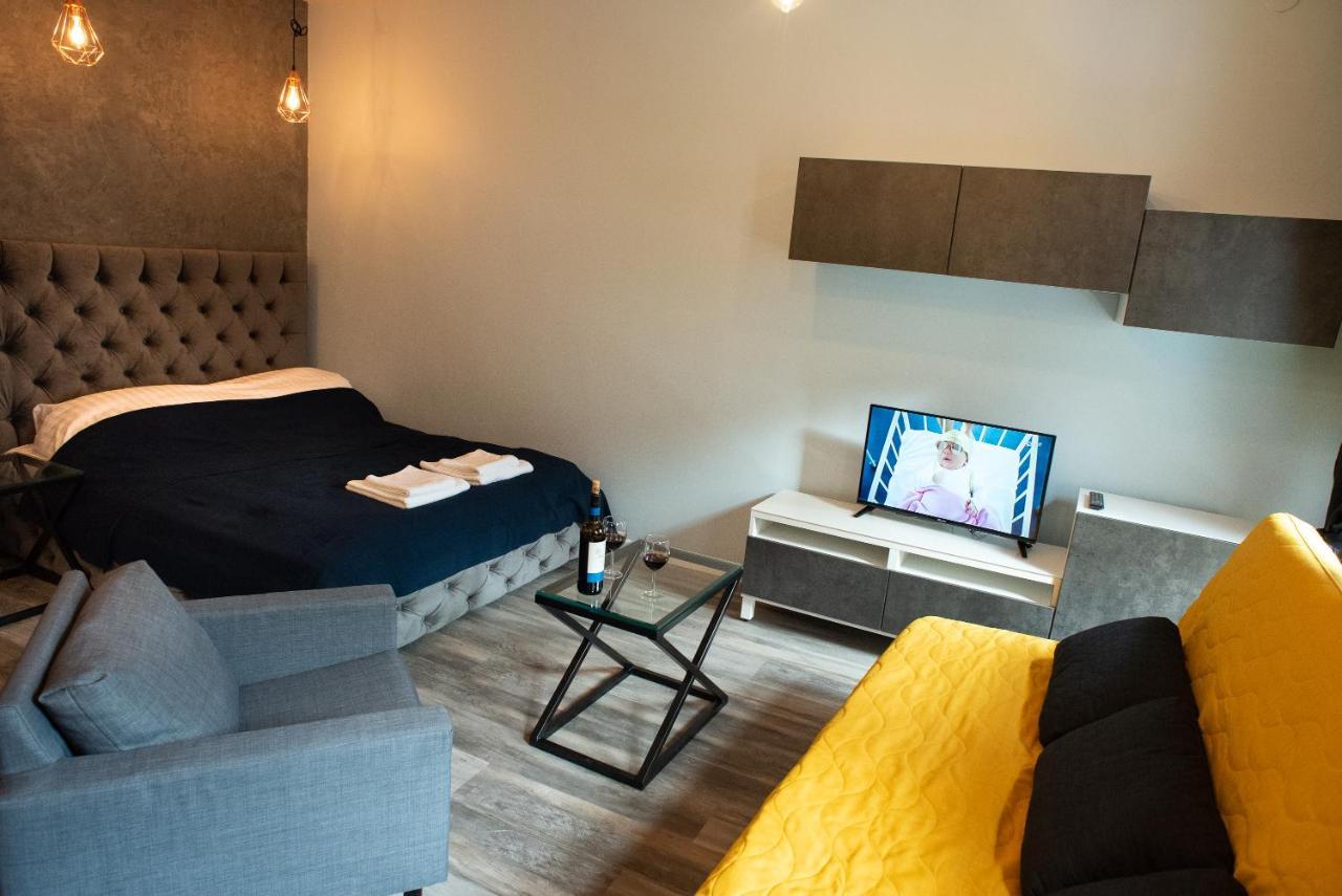 Apartament Antresola Fabryczna Zielona Góra Buitenkant foto